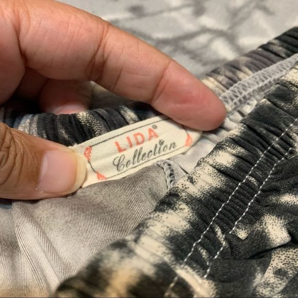 MUST GO!! Lida Collection Gray Tie Dye Sleeveless Top Size S/M - Picture 3 of 5